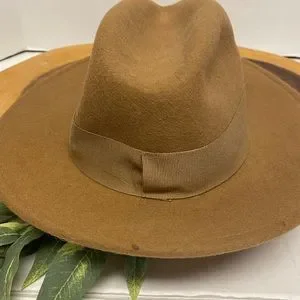Reiss | Accessories | Reiss Wool Tan Camel Hat Made In Italy  display picture 2